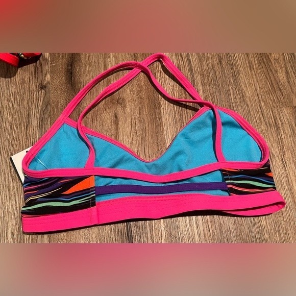 B1G1! TYR Bikini Women’s Swim Top Swimsuit Bundle Size S 4/6 Red Pink - Picture 3 of 6
